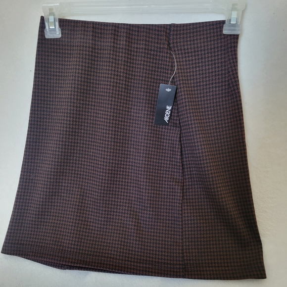 Ardene Straight Mini skirt - Picture 2 of 6